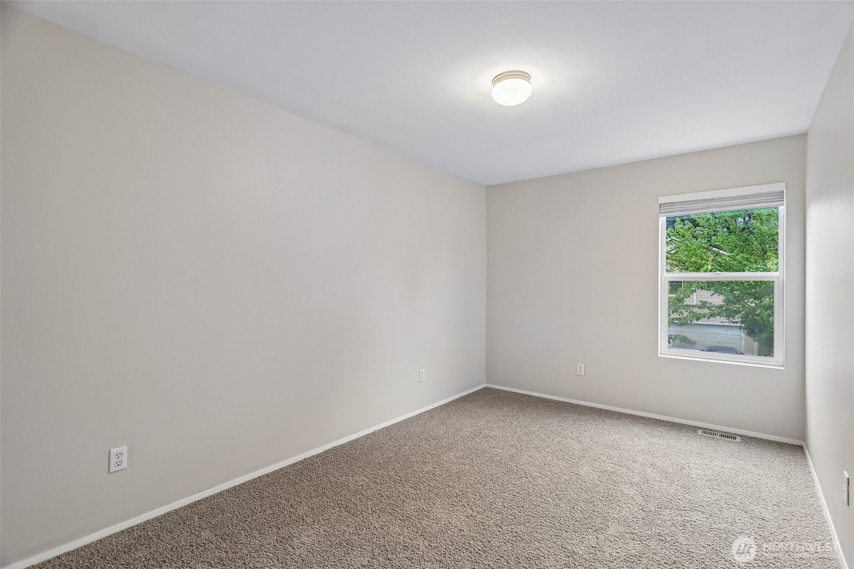 5110 203rd Street Ct E