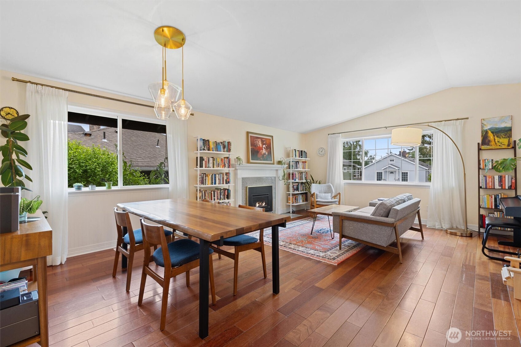 3238 Walnut Avenue SW
