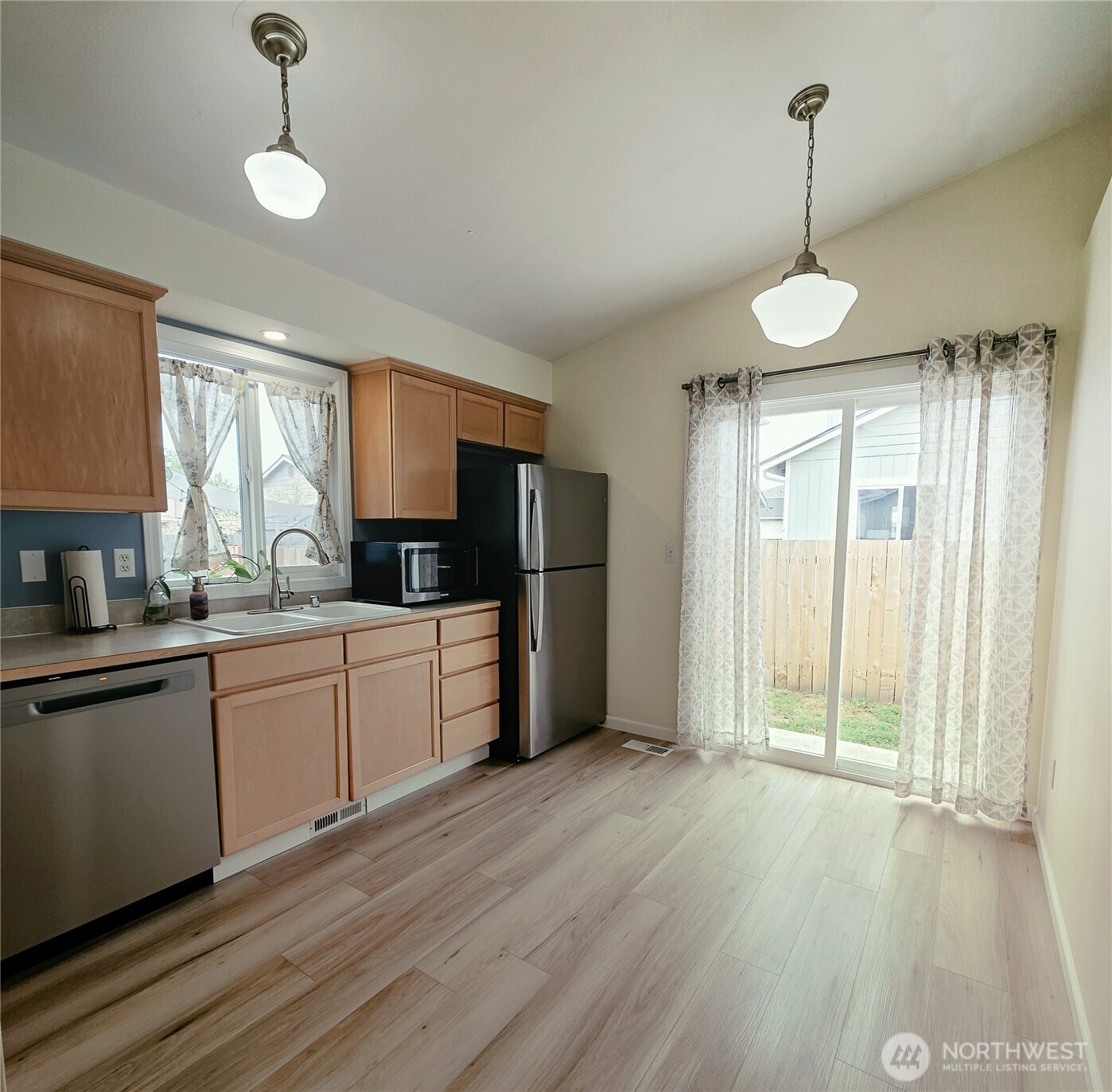 4409 148th Street NE