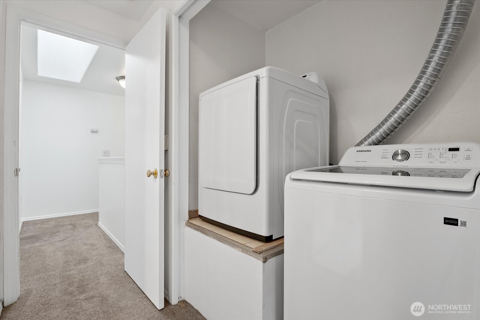 933 4th Avenue N Unit: 102