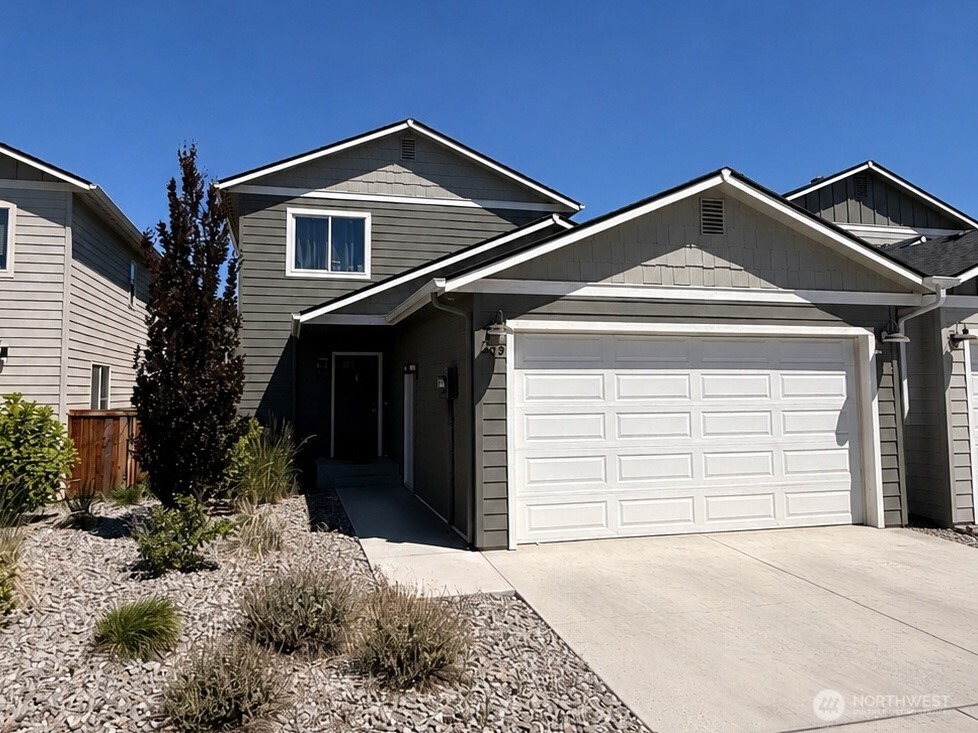 479 S Kansas Loop