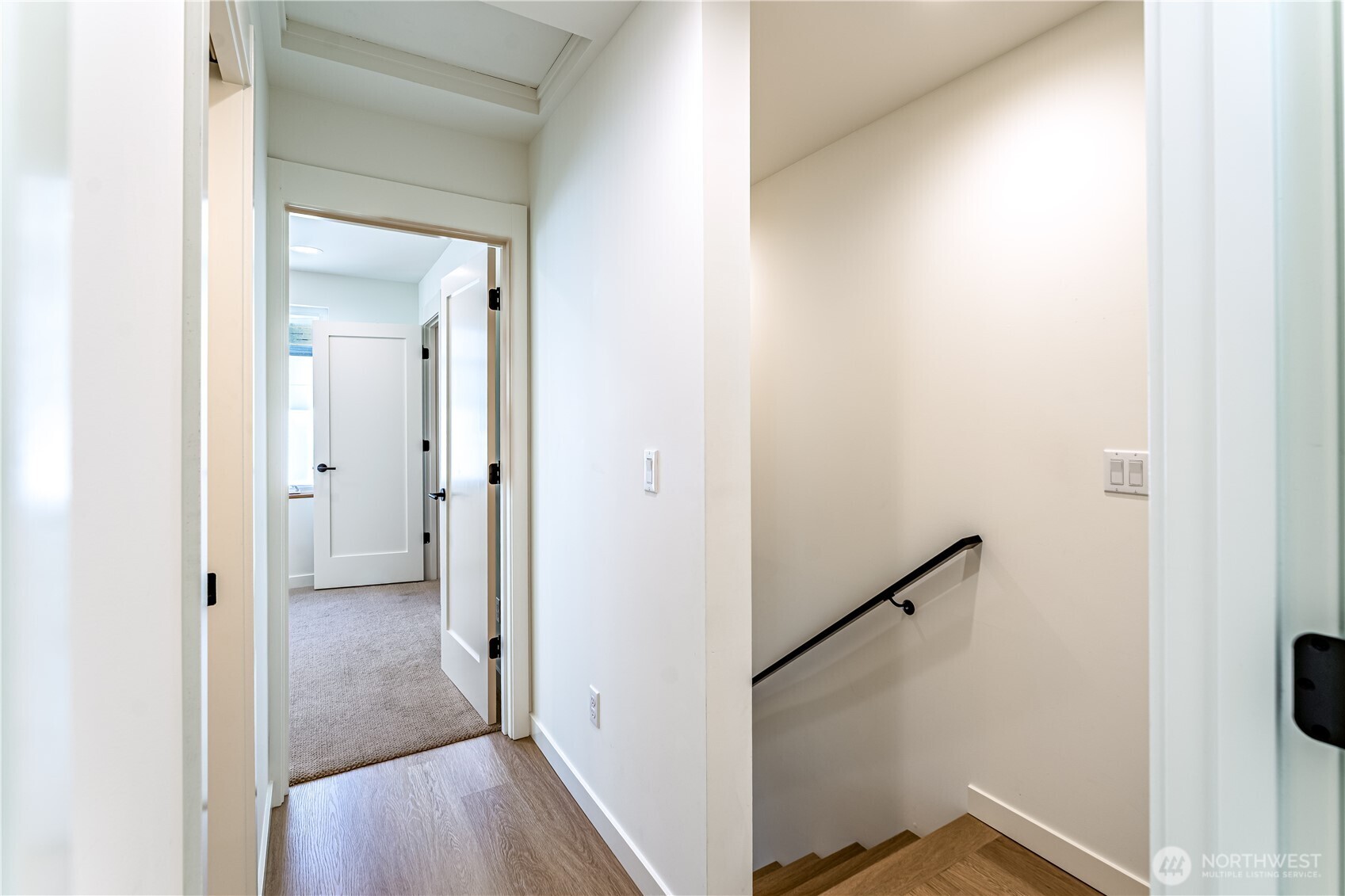 10350 Wallingford Avenue N Unit: B