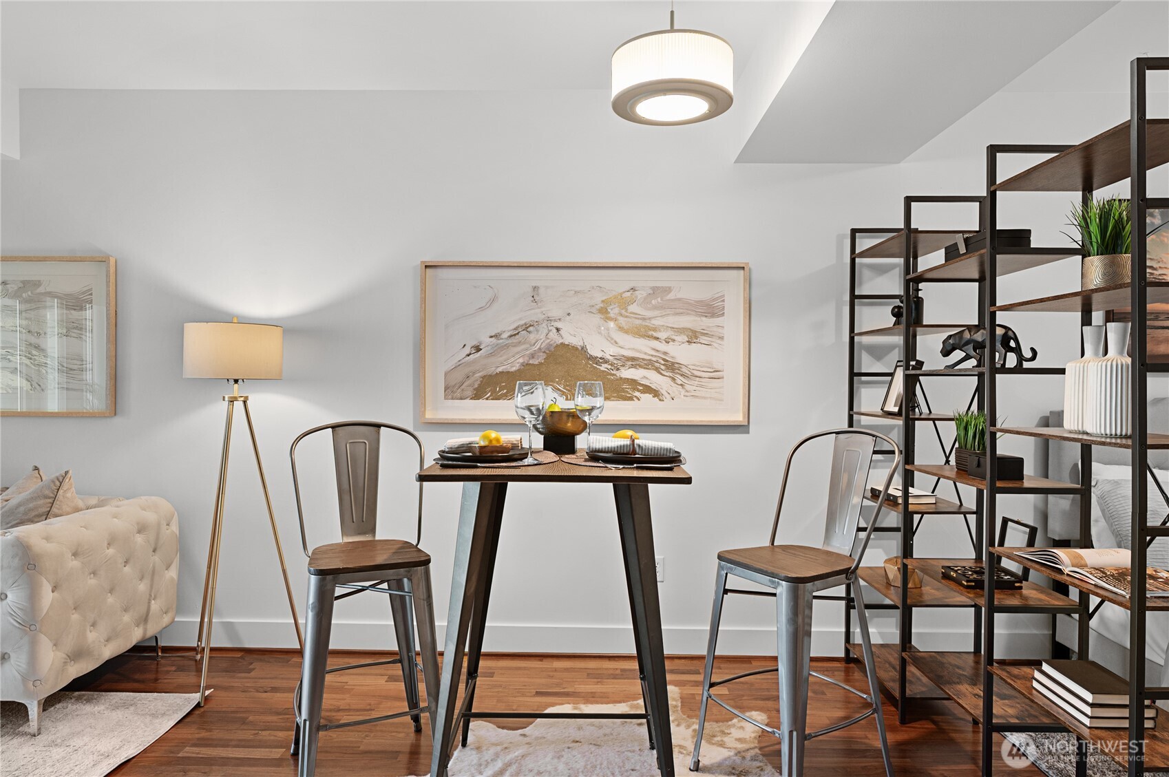 699 John Street Unit: 308