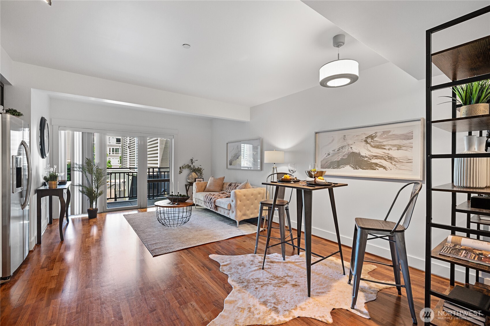 699 John Street Unit: 308
