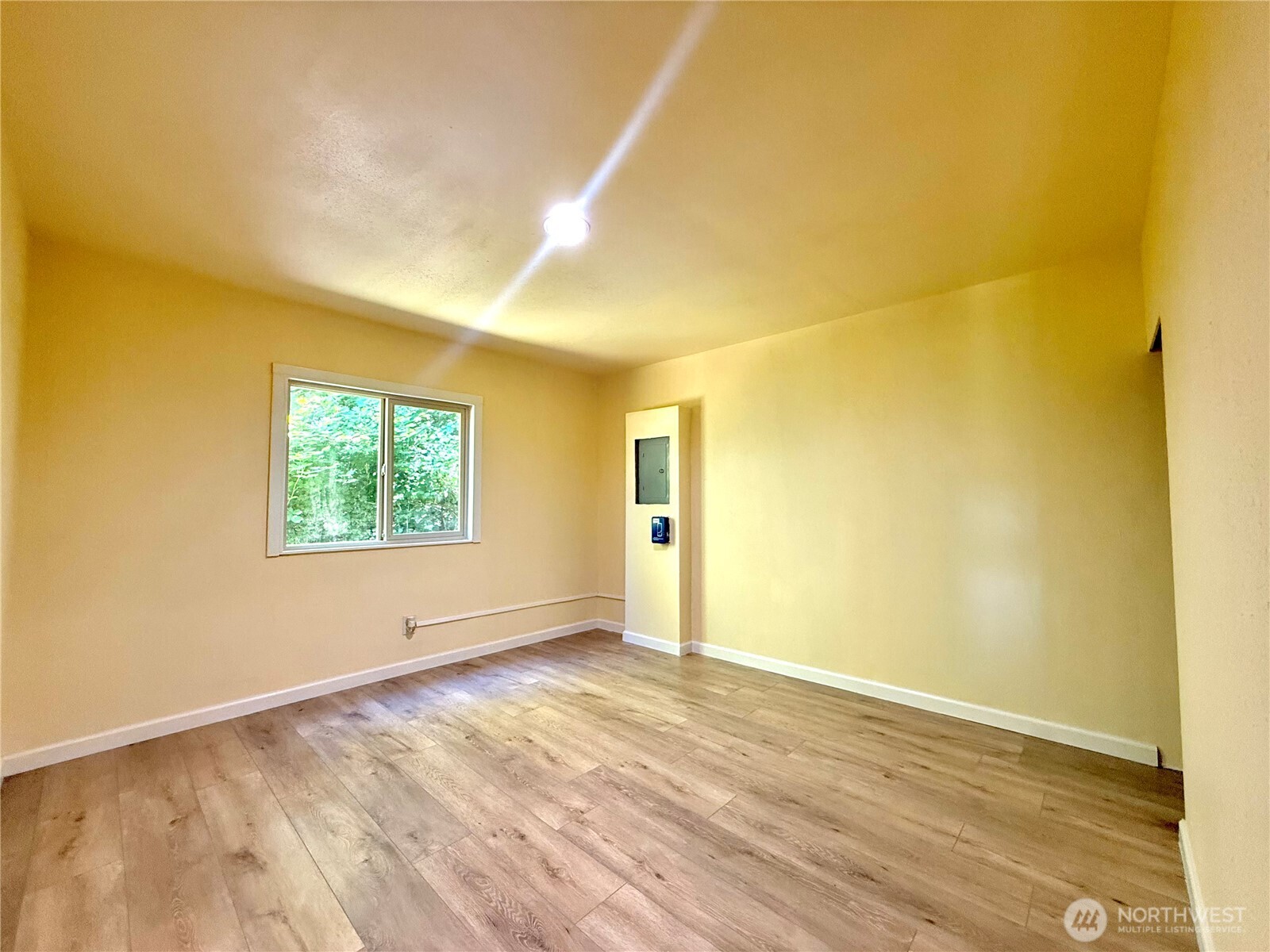 1015 Coal Creek