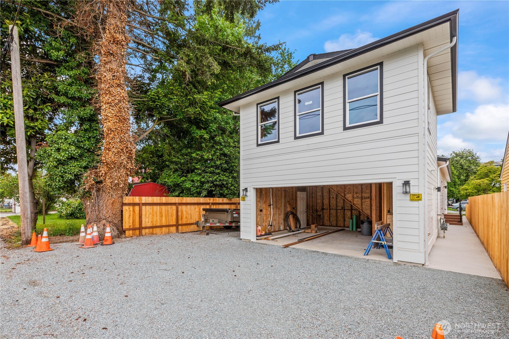 226 E Orange Avenue