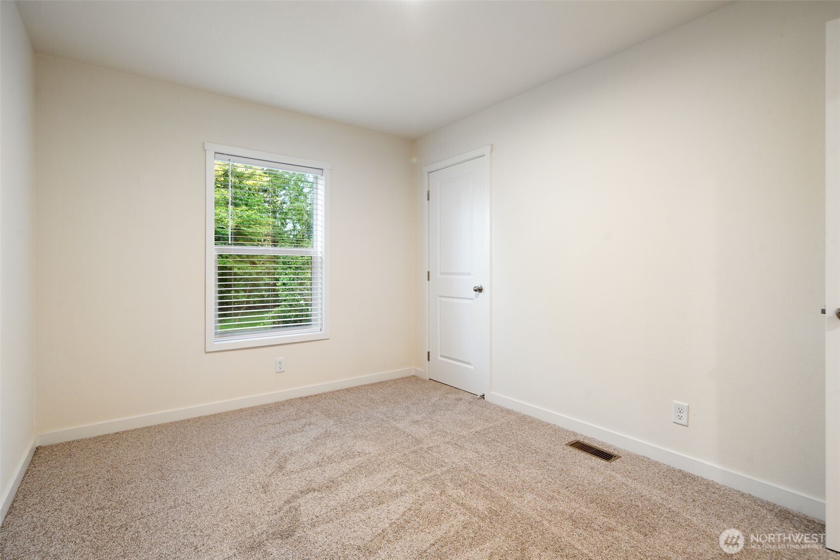 151 E Agate Drive