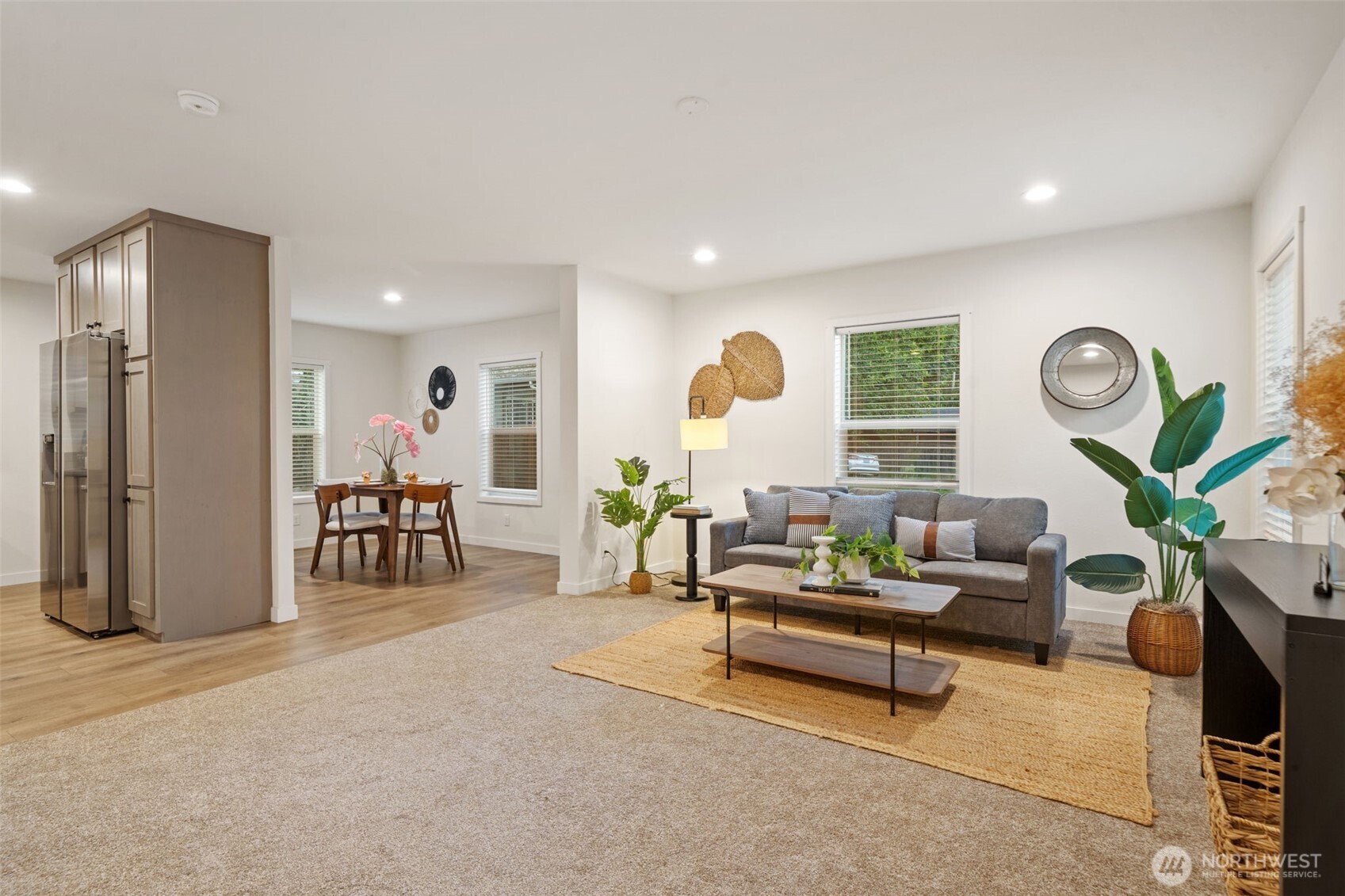 151 E Agate Drive