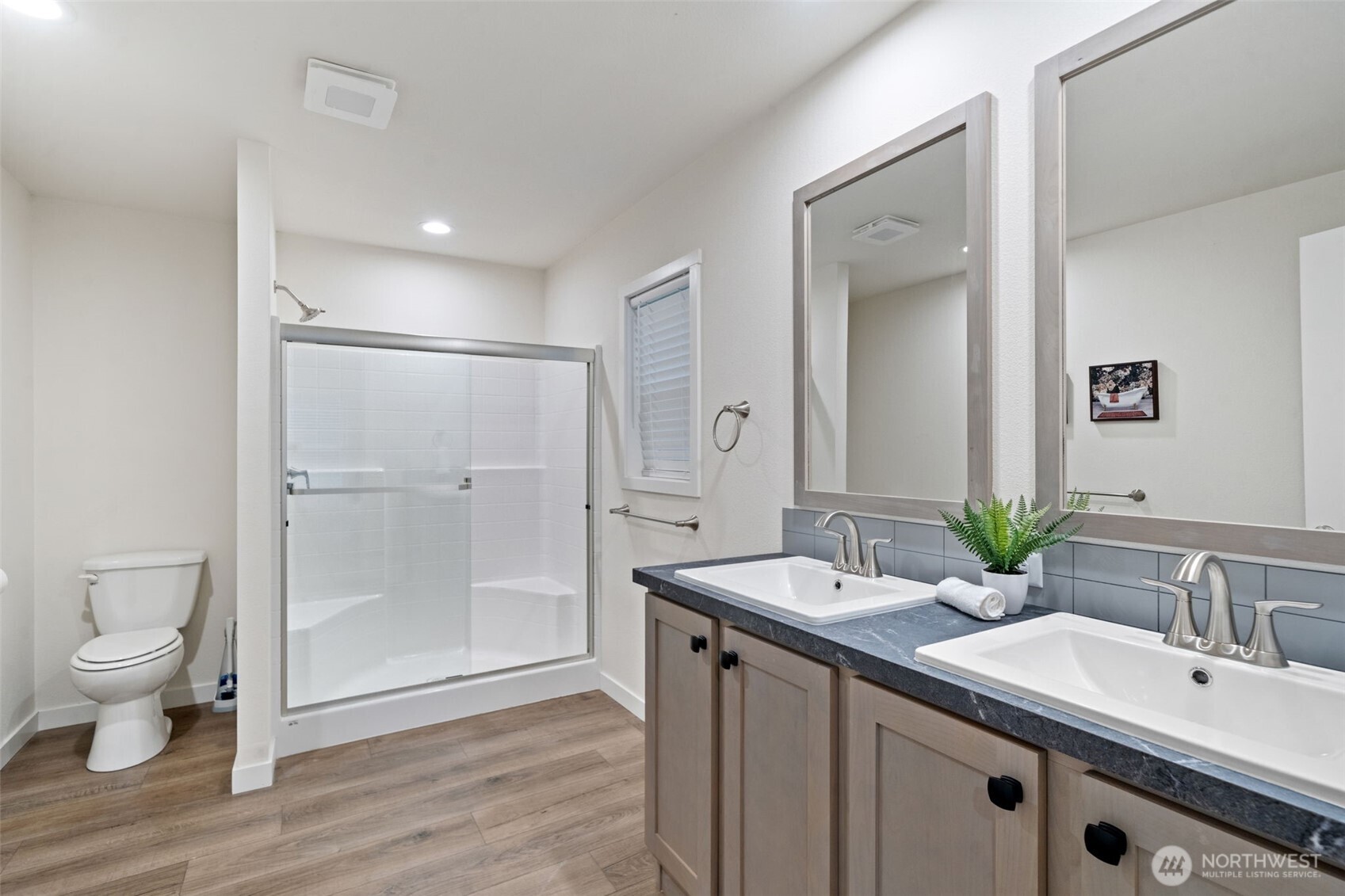 151 E Agate Drive