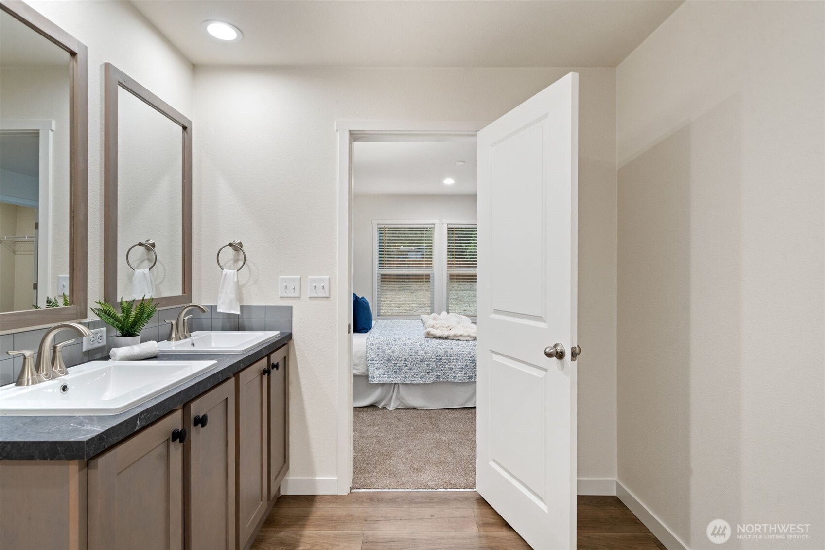 151 E Agate Drive
