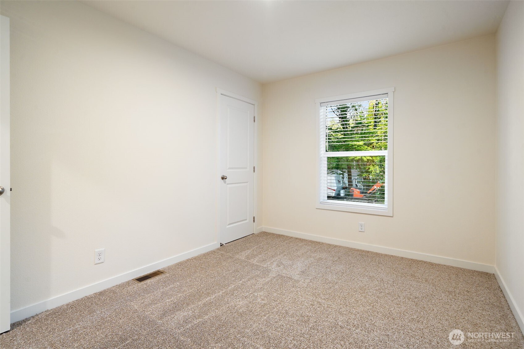 151 E Agate Drive