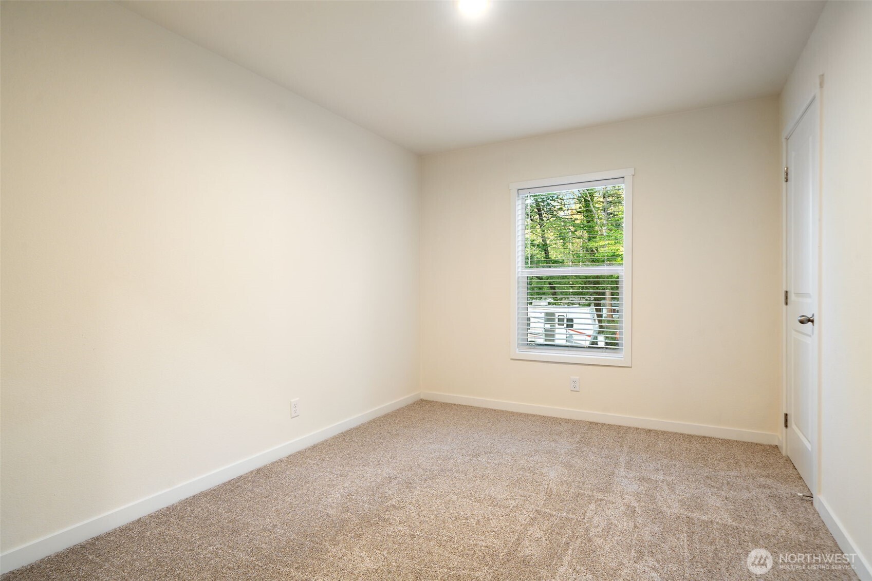 151 E Agate Drive
