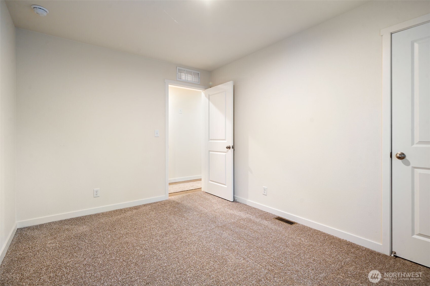 151 E Agate Drive