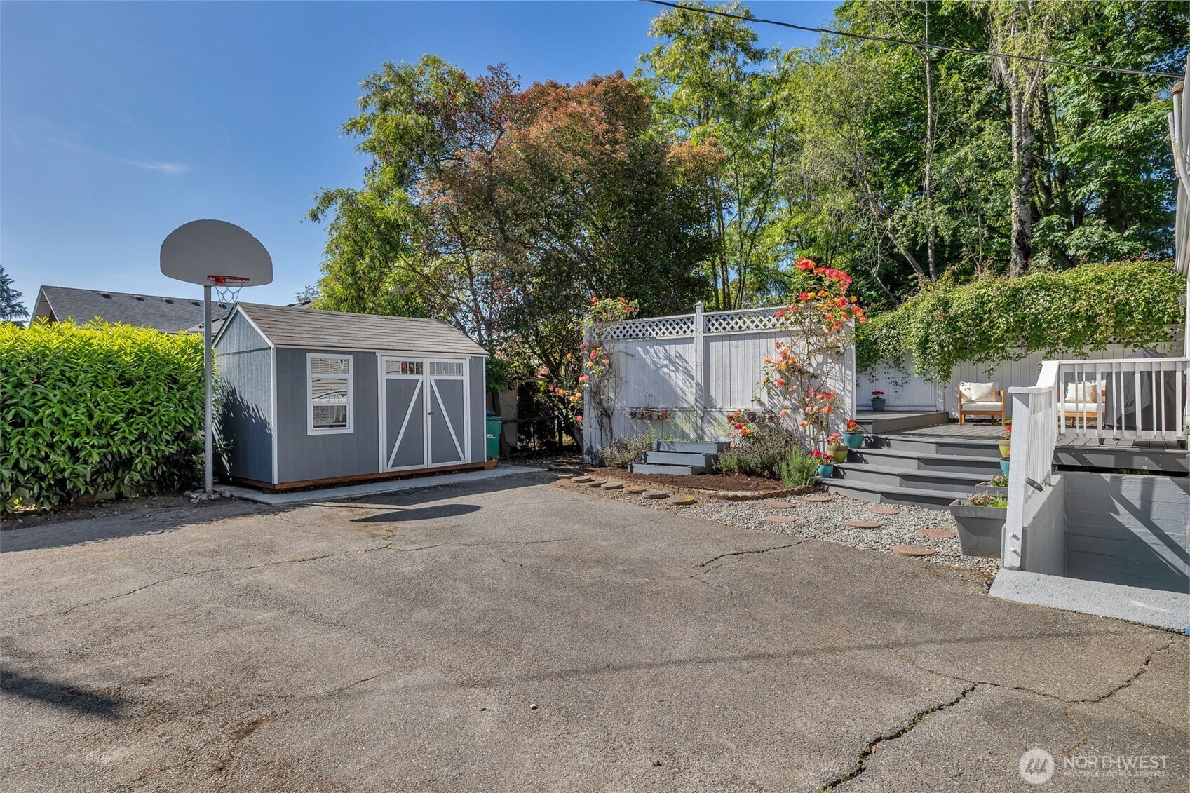 9827 22nd Avenue SW
