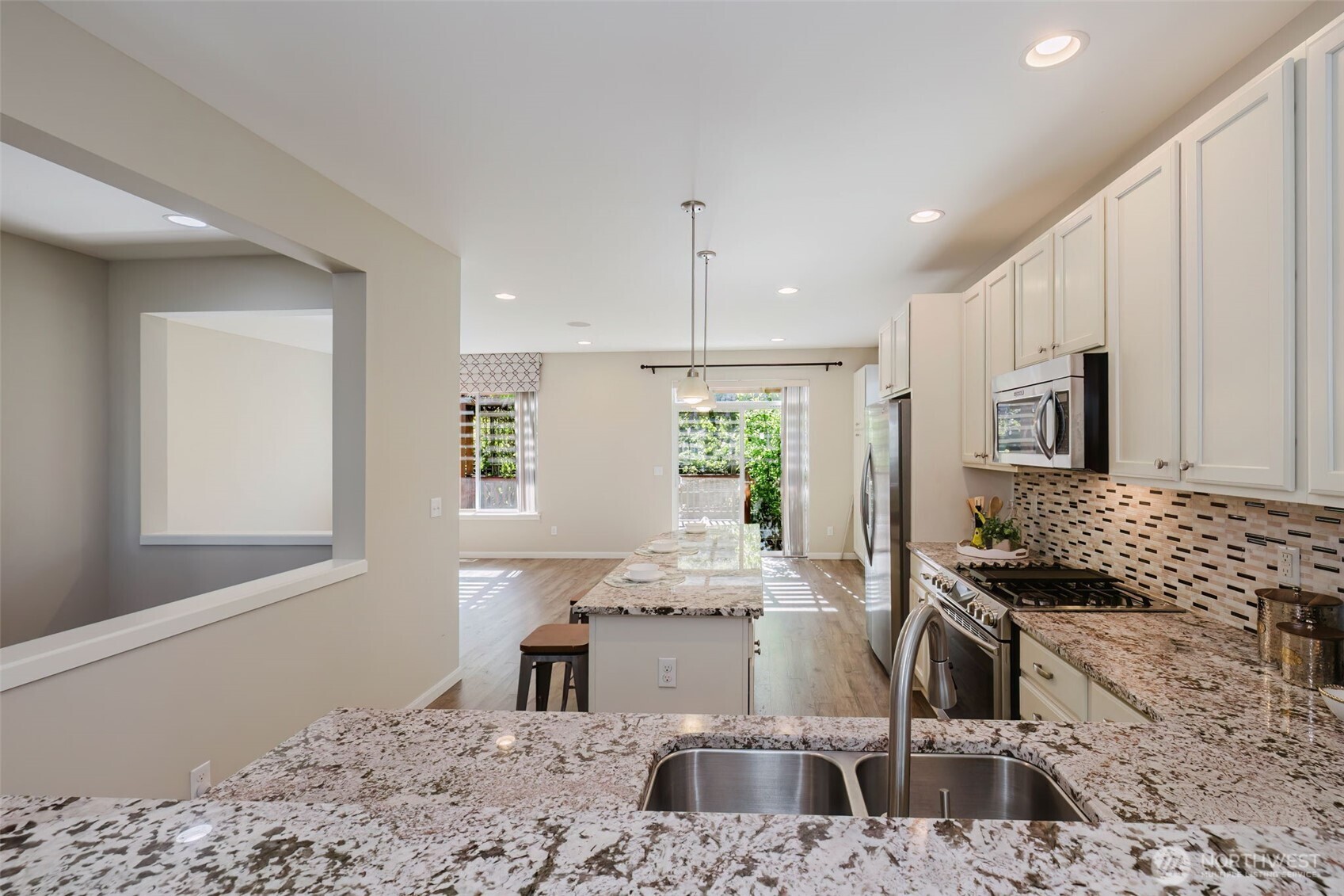 34103 10th Court SW