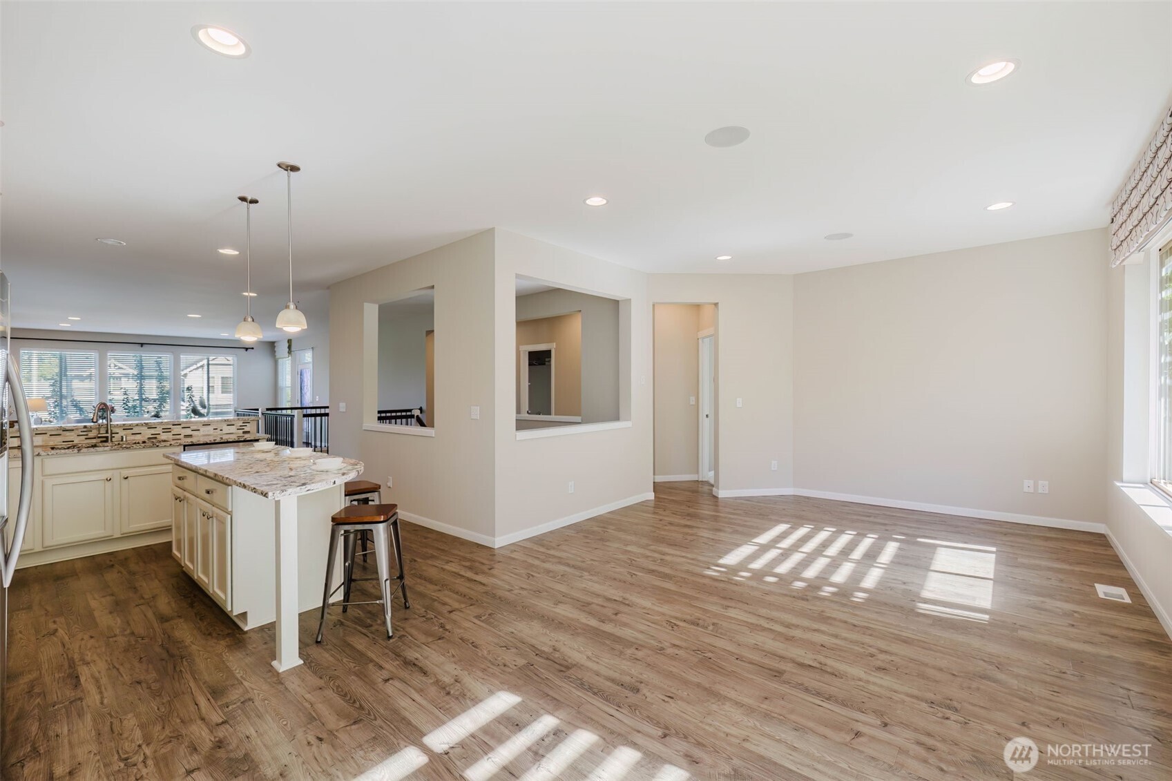 34103 10th Court SW