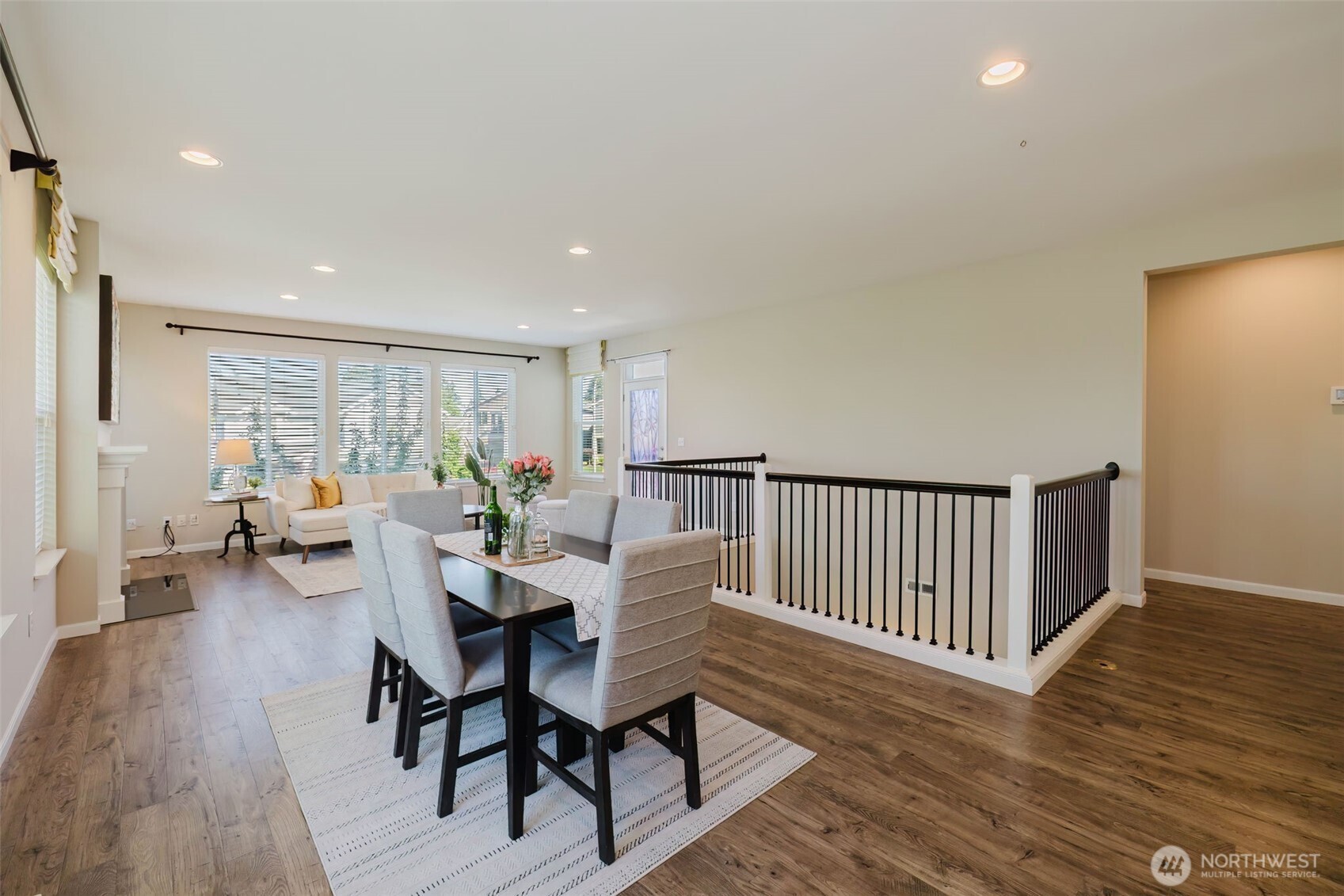 34103 10th Court SW
