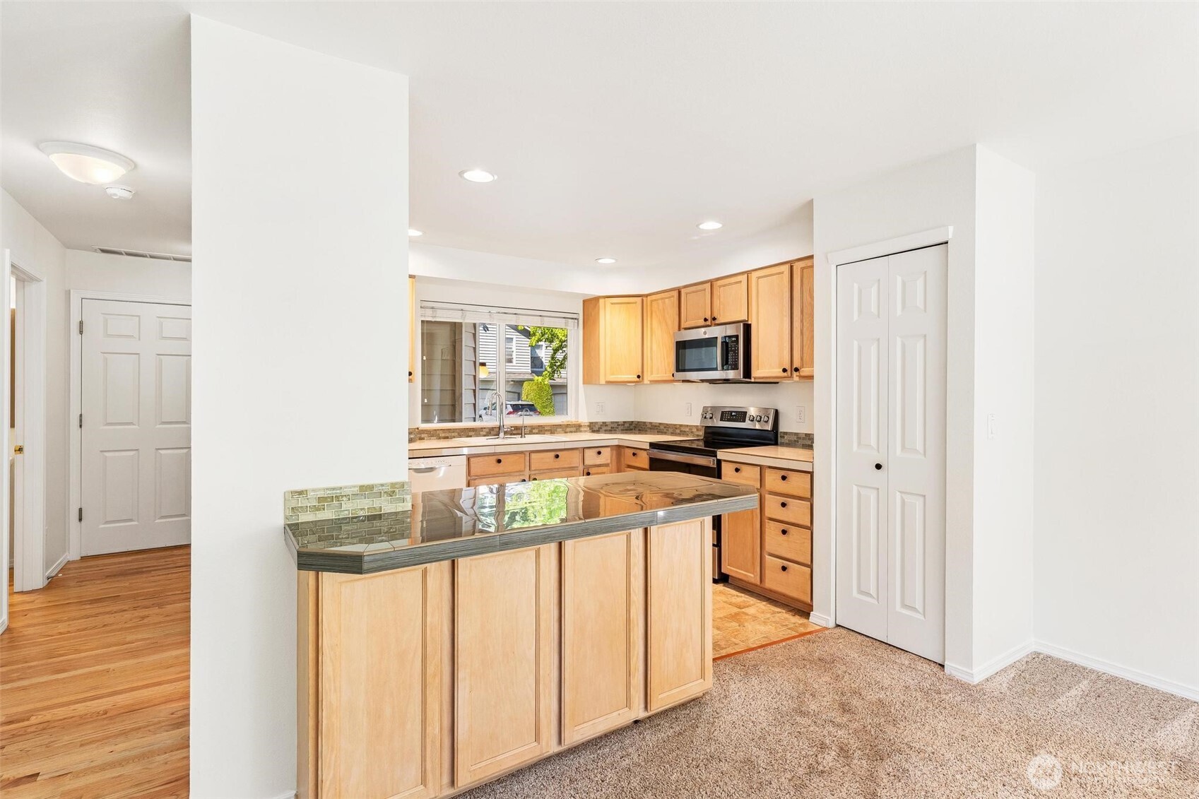 5731 14th Drive W Unit: A