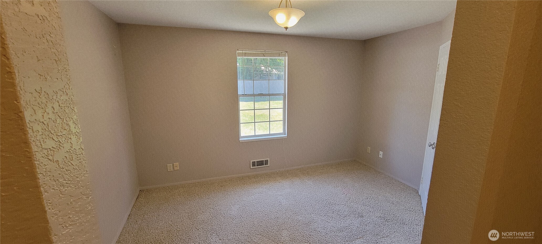 31605 8th Place SW