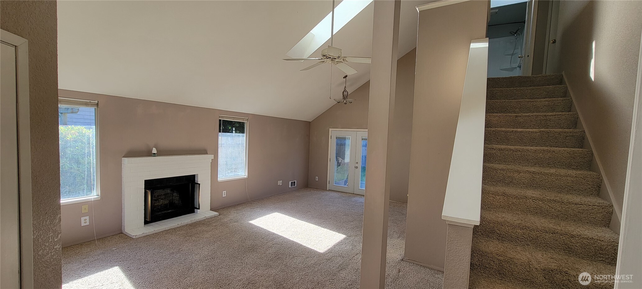 31605 8th Place SW