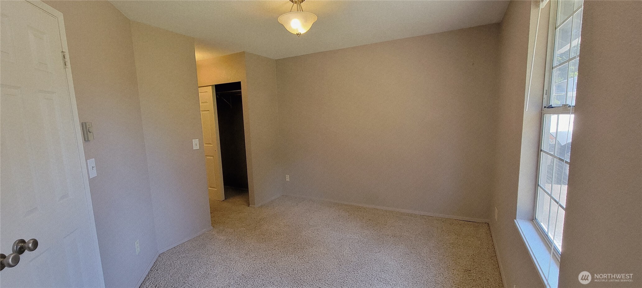 31605 8th Place SW