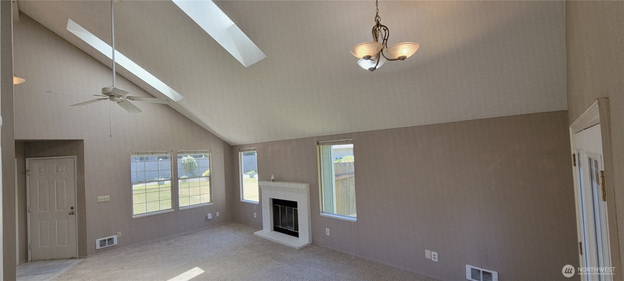 31605 8th Place SW