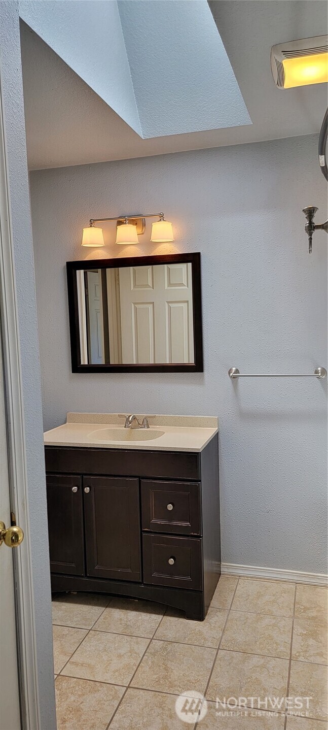 31605 8th Place SW