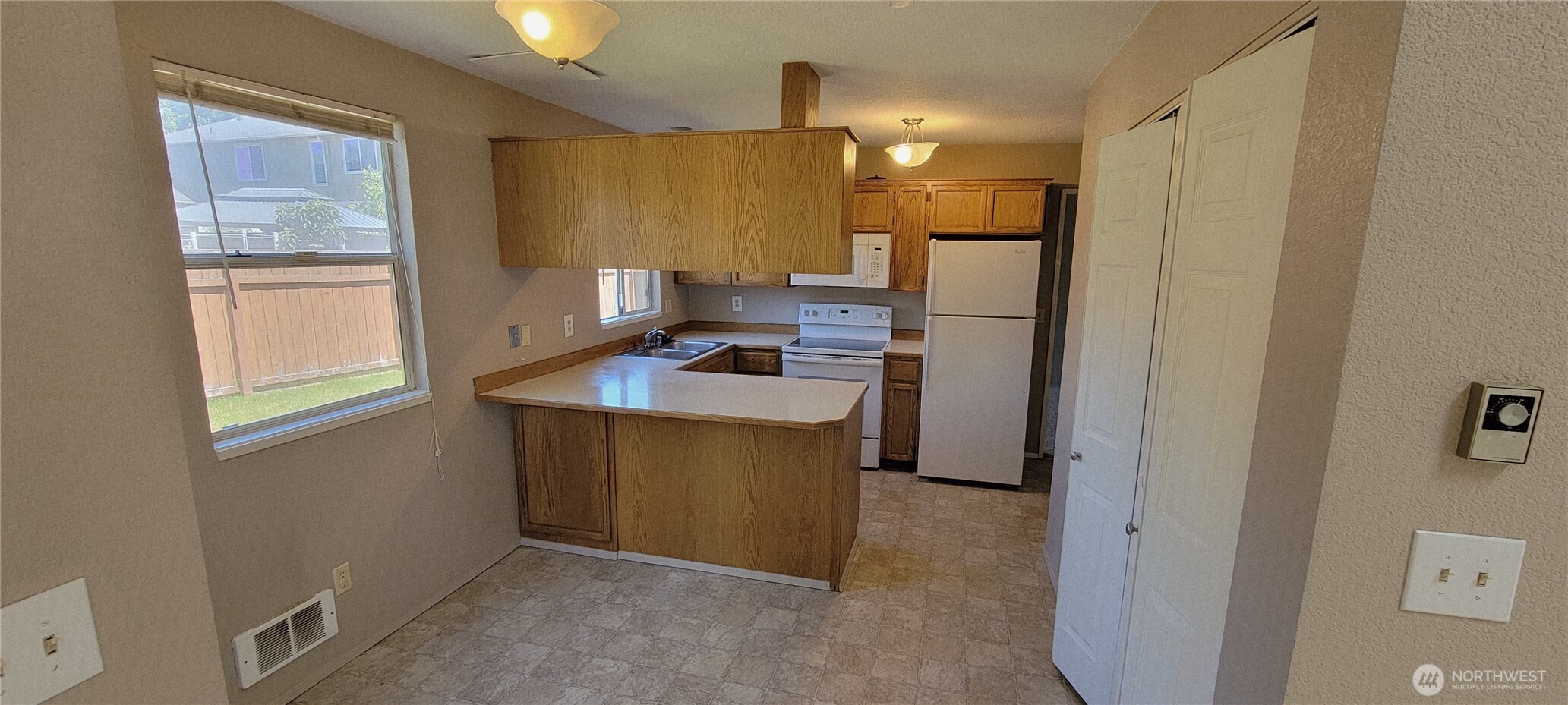 31605 8th Place SW