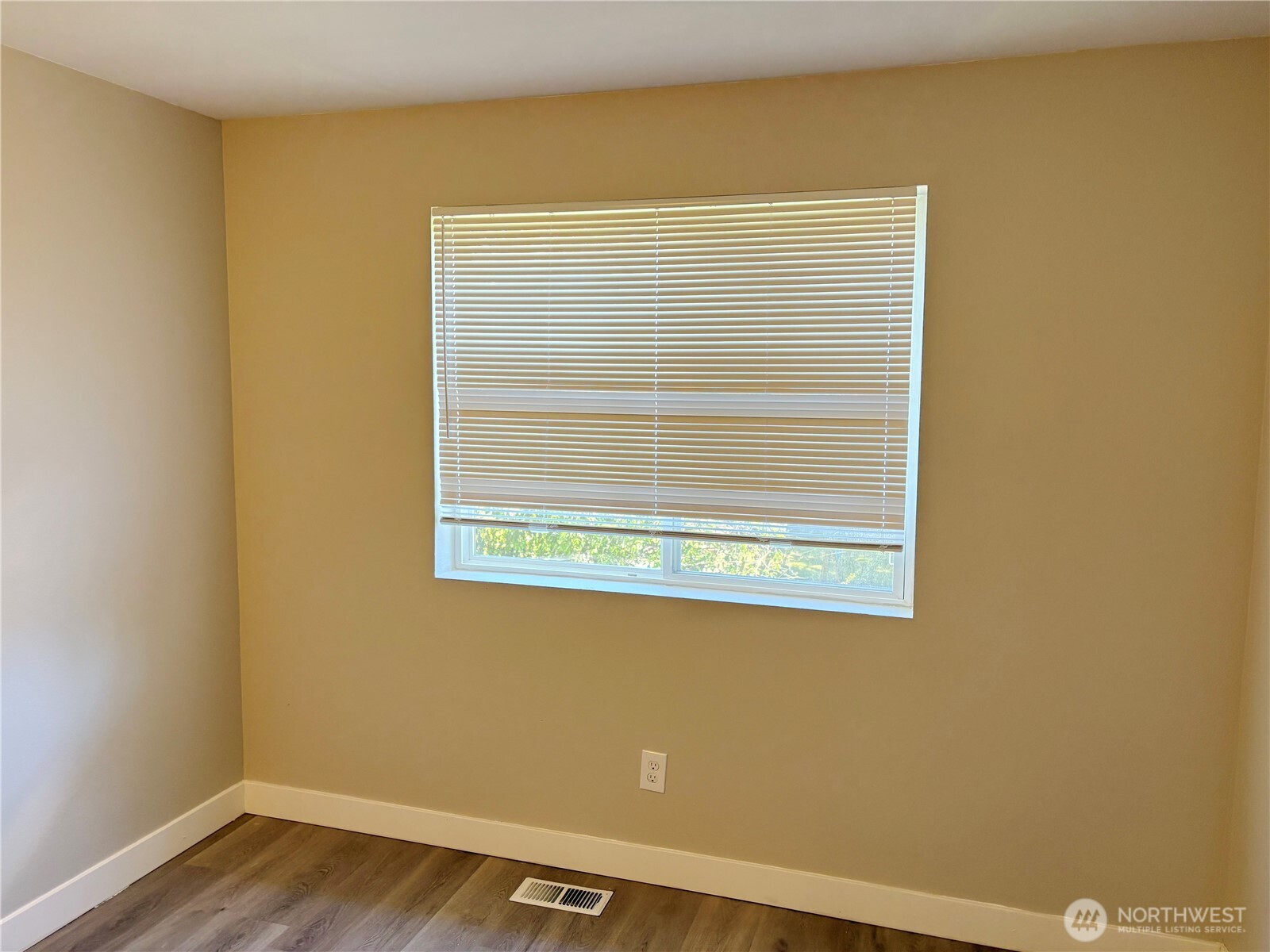 24712 234th Way SE