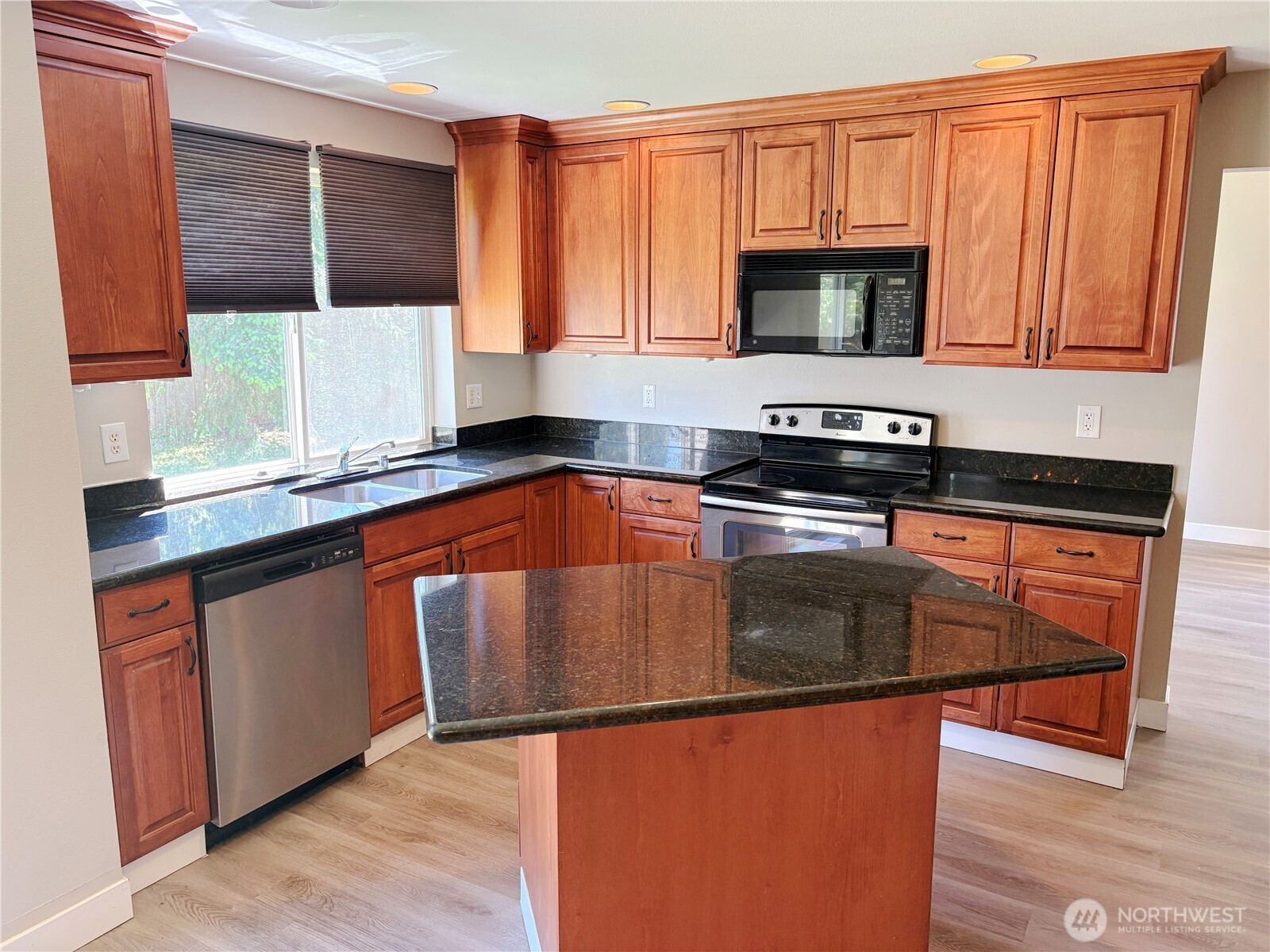 24712 234th Way SE