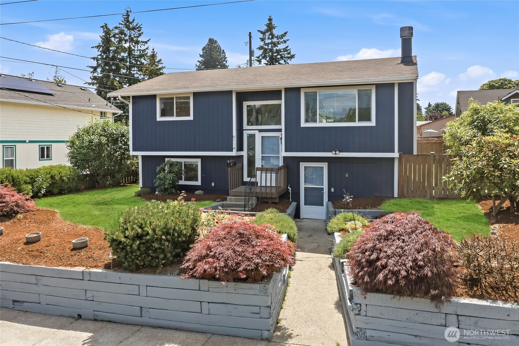 6114 N 49th Street Unit: Unit A