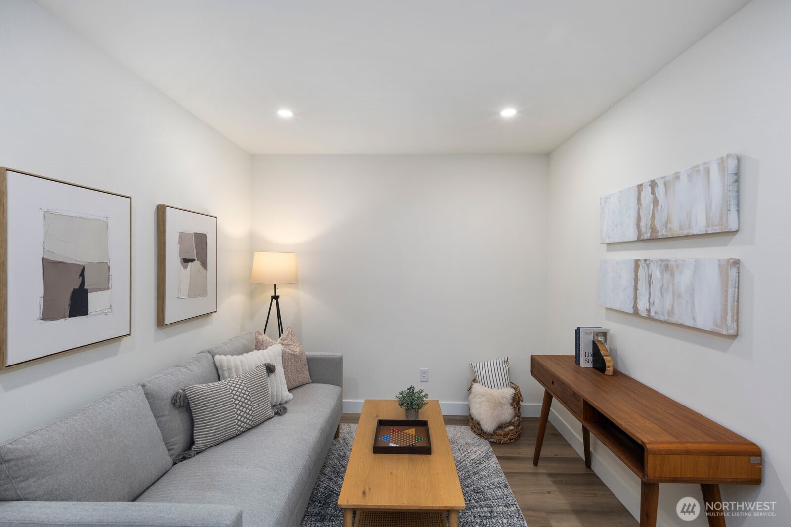 3002 NE 97th Street
