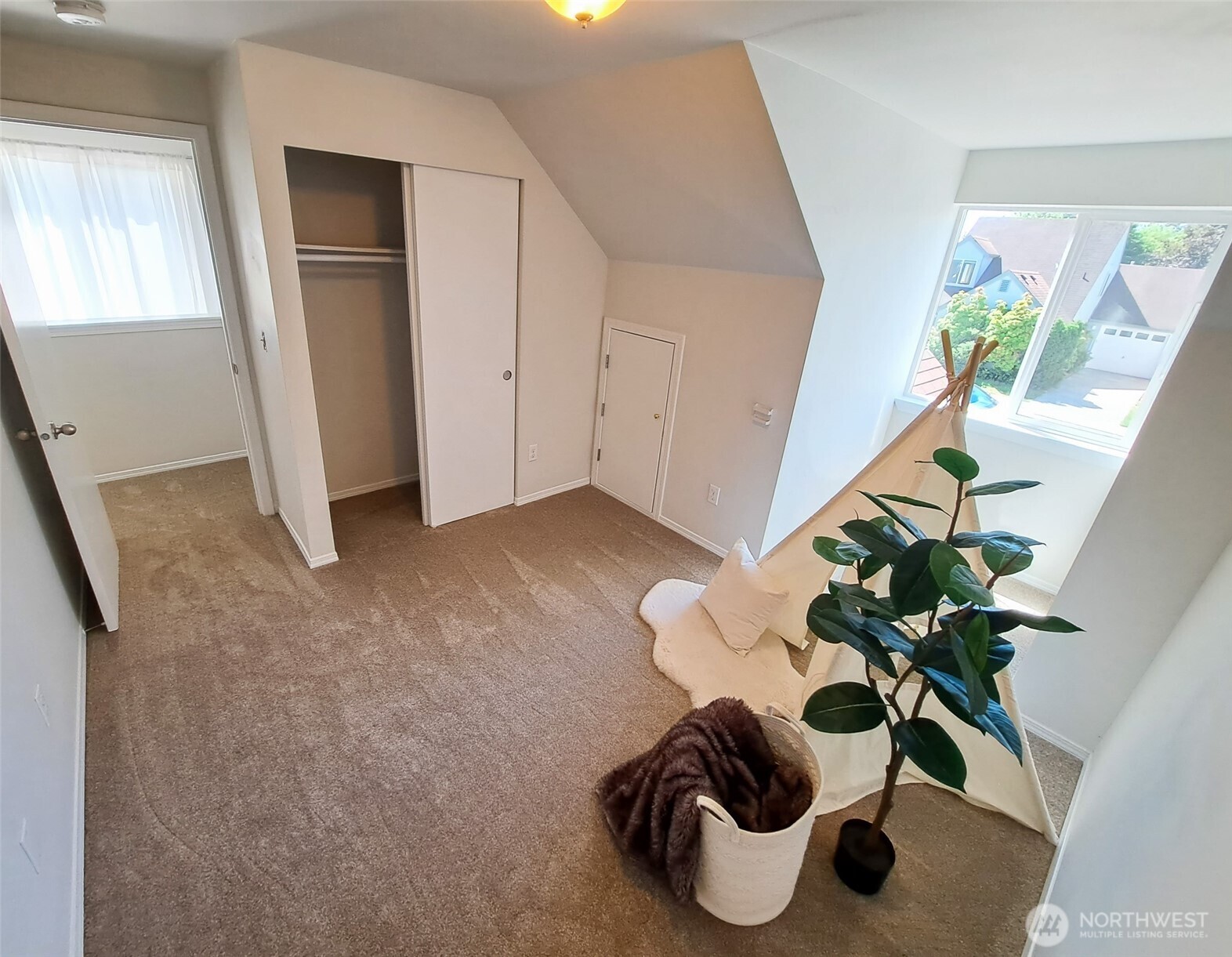 117 99th Street Court E
