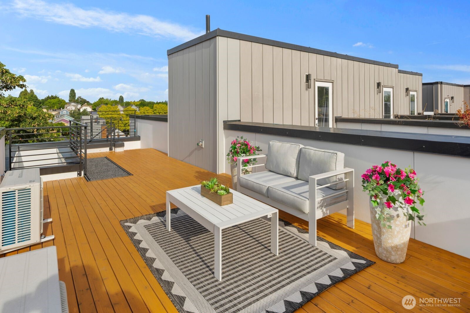 124 20th Avenue Unit: B