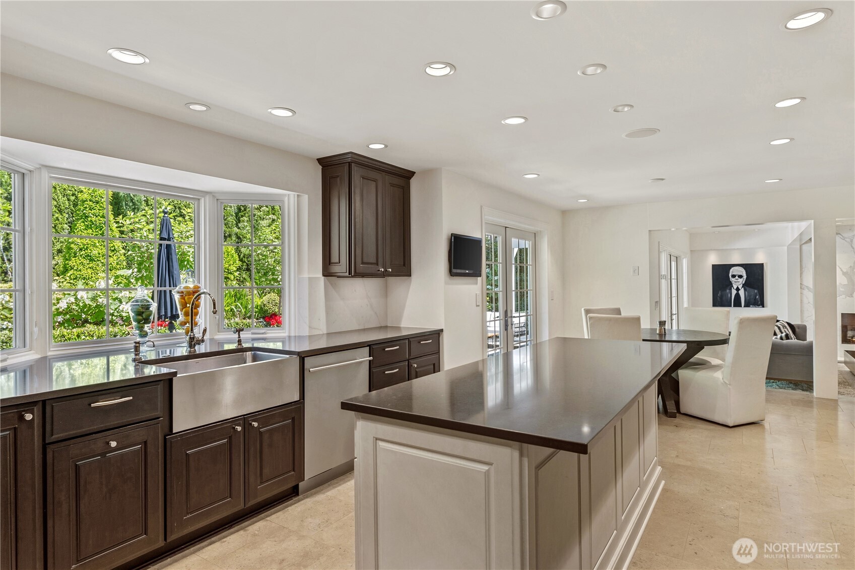 2553 Medina Circle