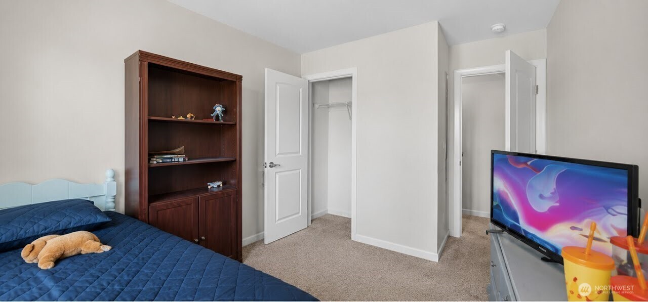 3428 NE 120th Circle