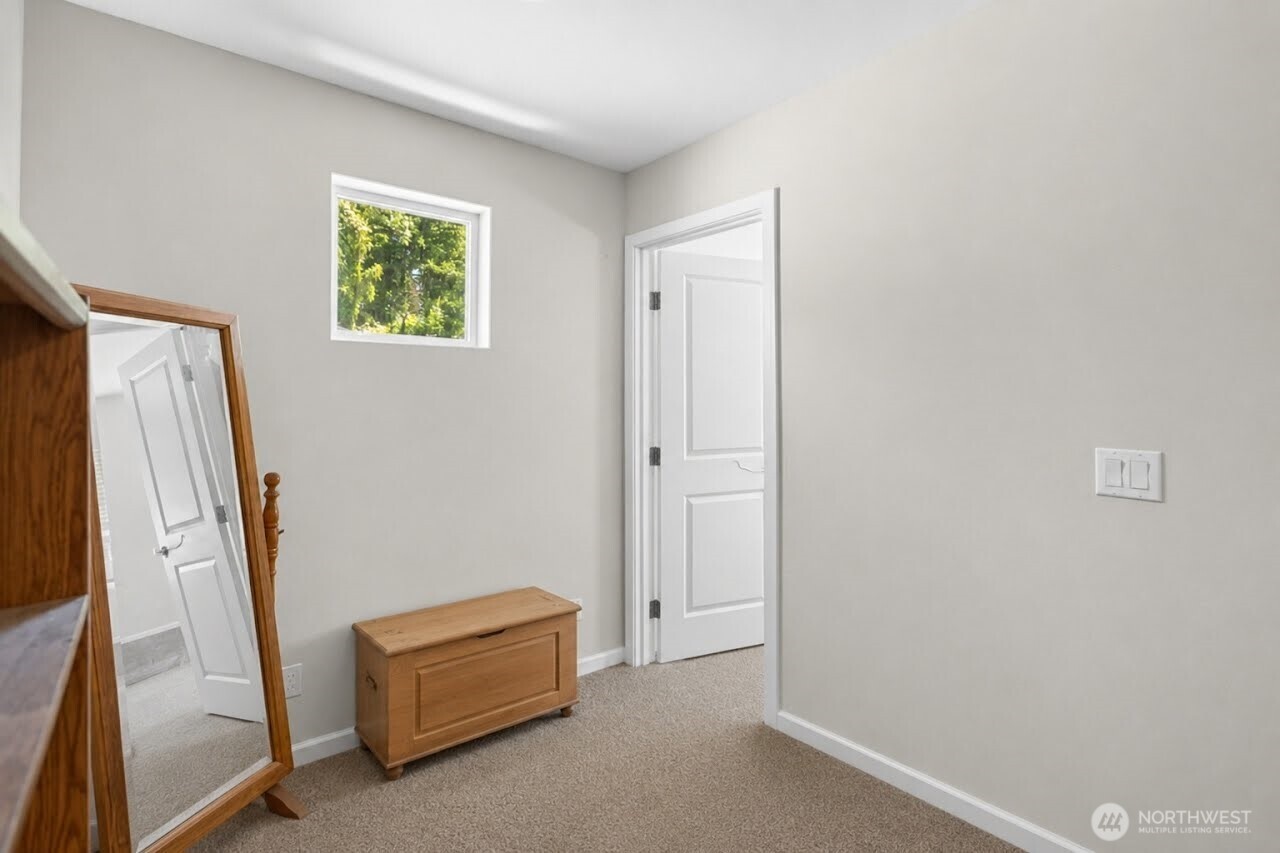3428 NE 120th Circle