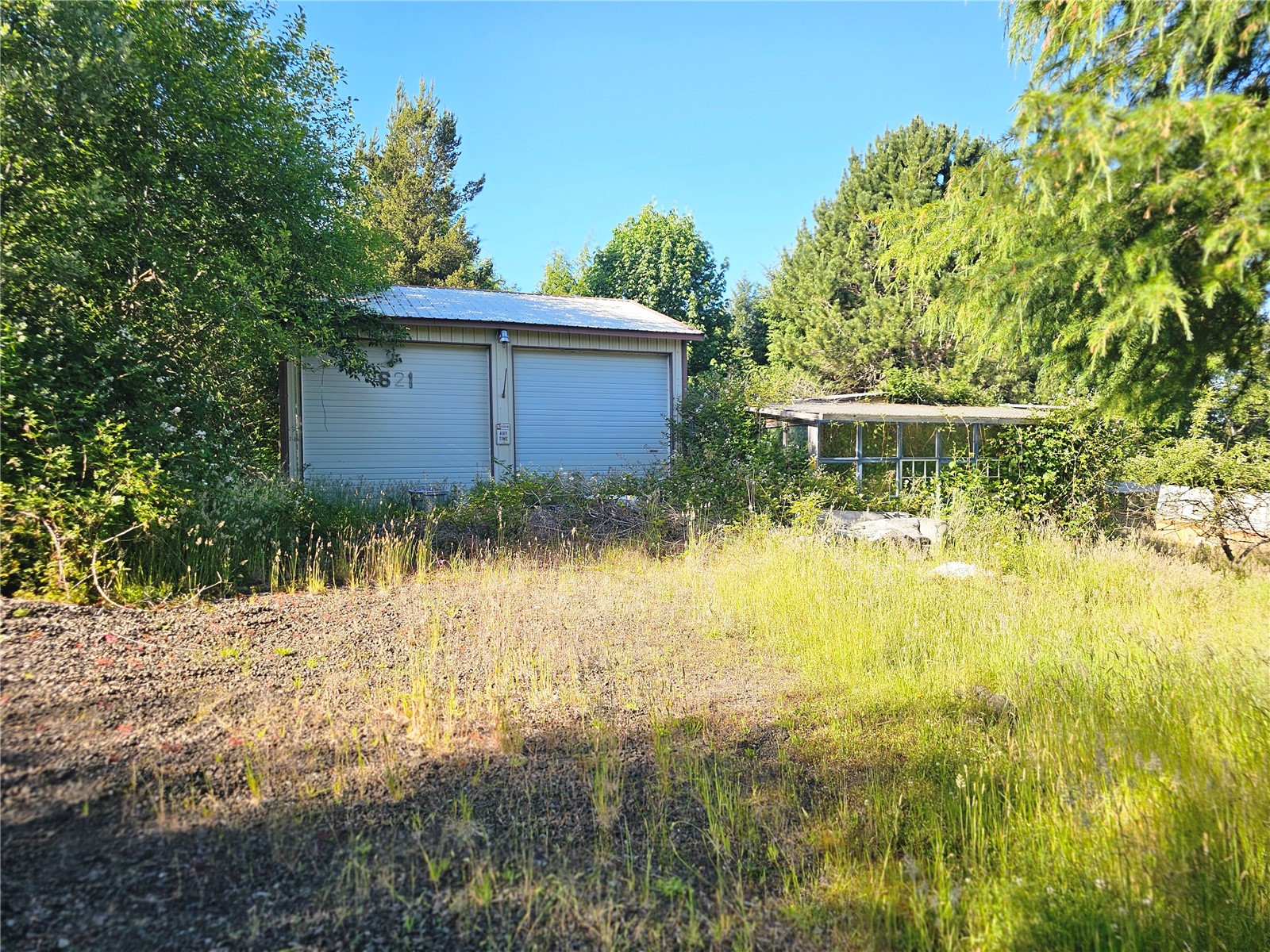 621 Ostman Road