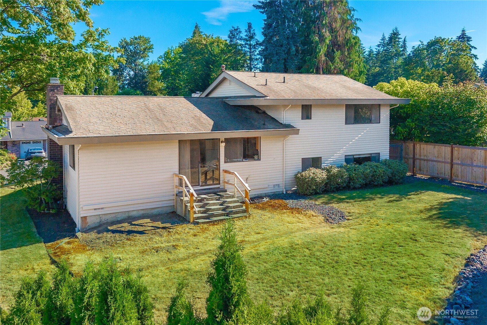 17326 NE 18th Place