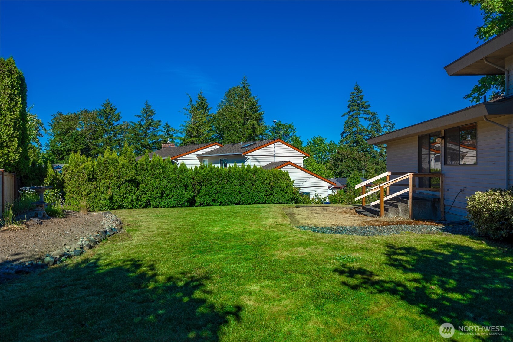 17326 NE 18th Place