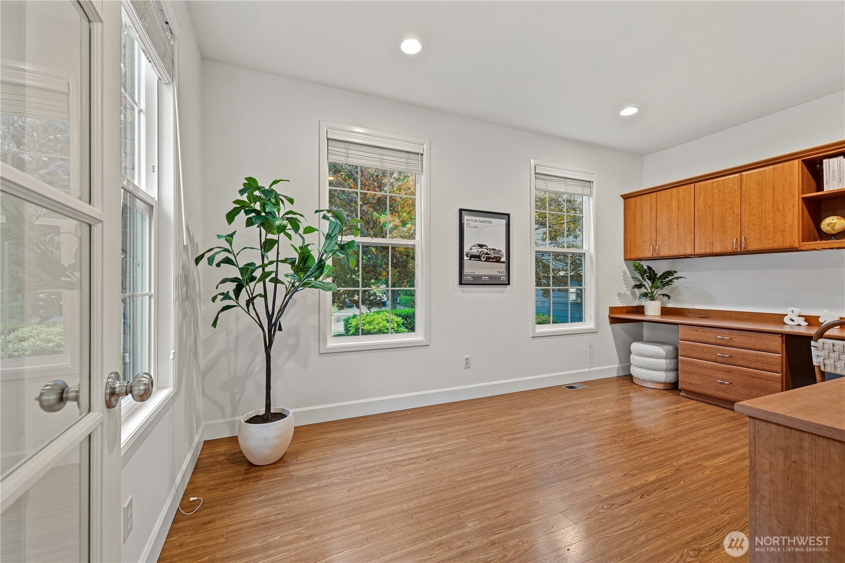 813 275th Place SE