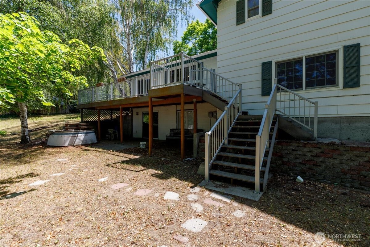 21 Diamond Street