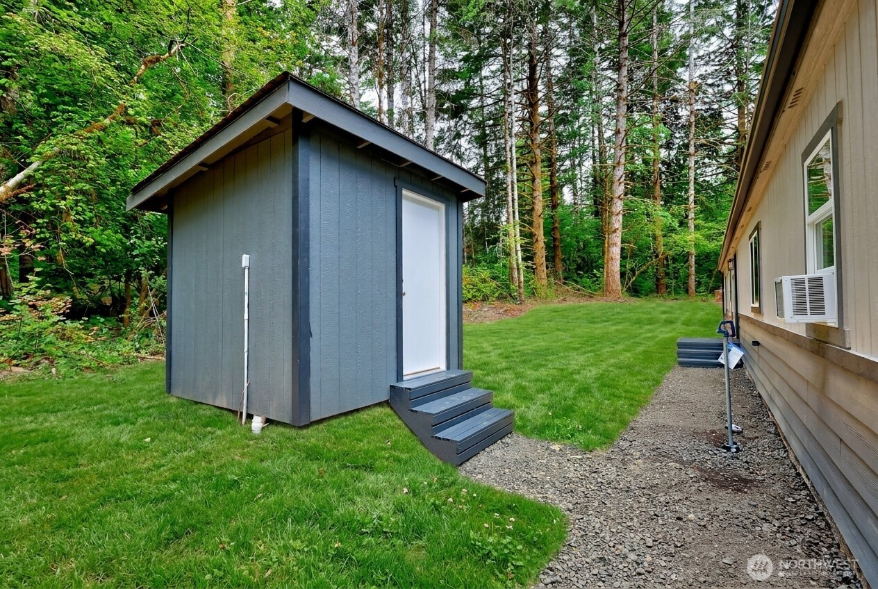 1301 NE Tahuya River Drive