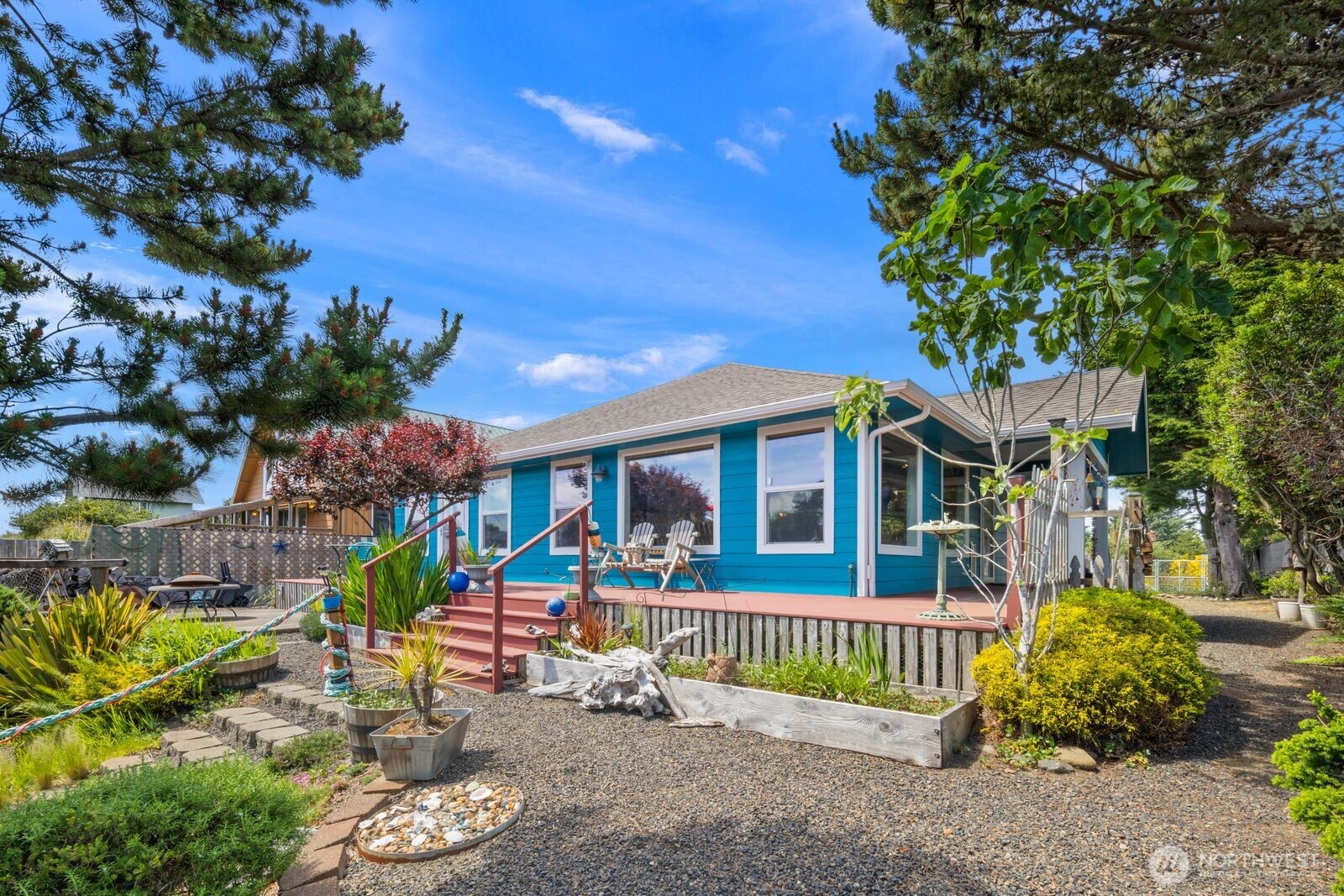 161 N Razor Clam Drive SW