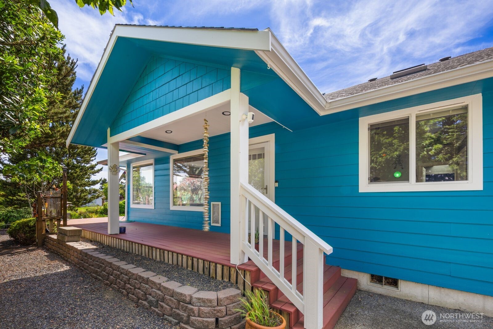161 N Razor Clam Drive SW