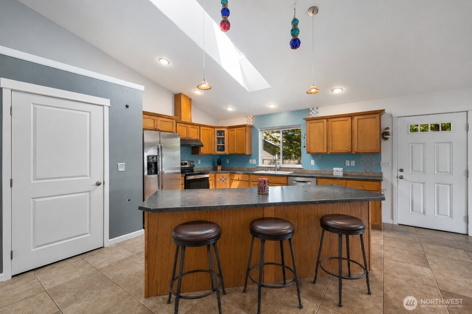 161 N Razor Clam Drive SW