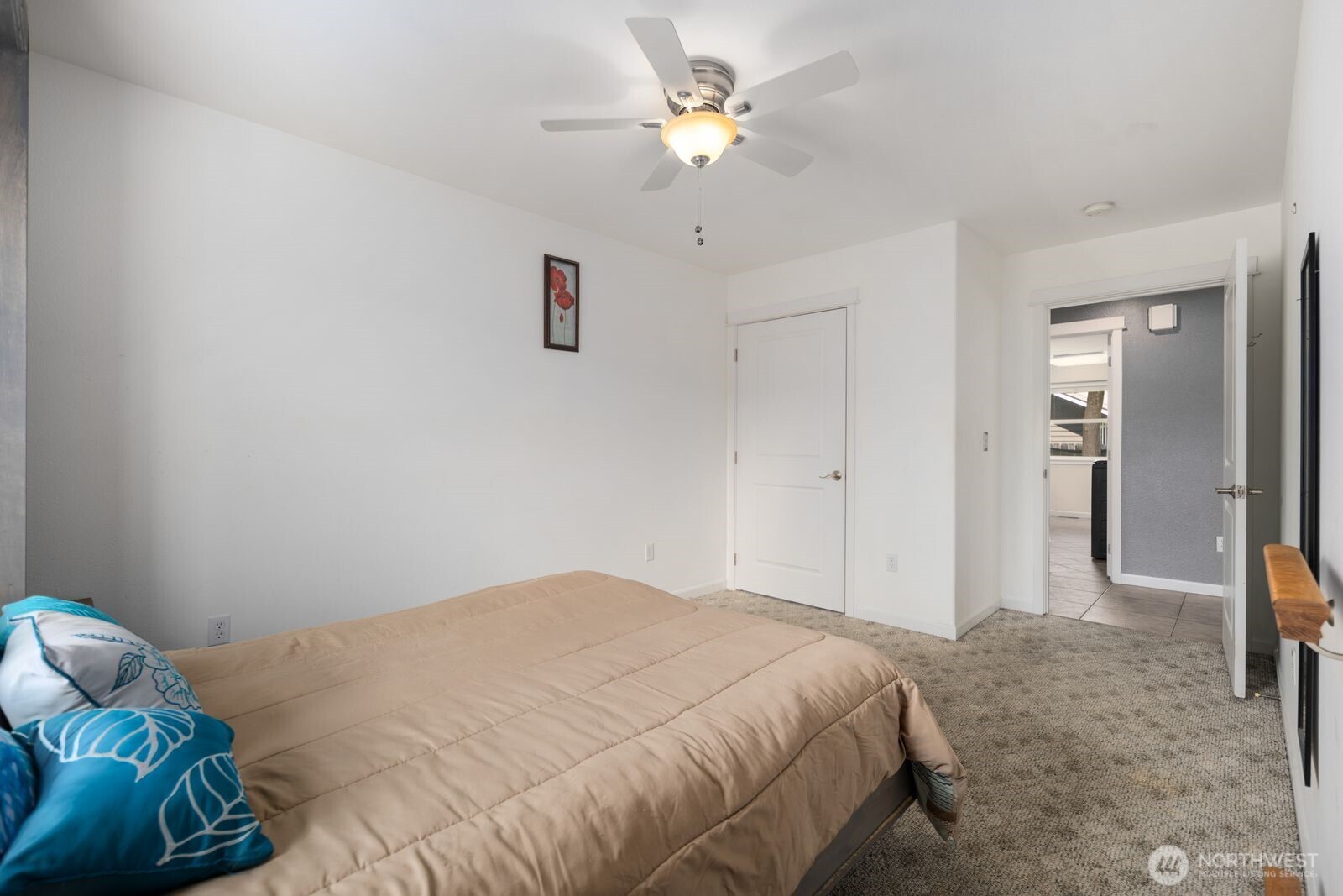 161 N Razor Clam Drive SW