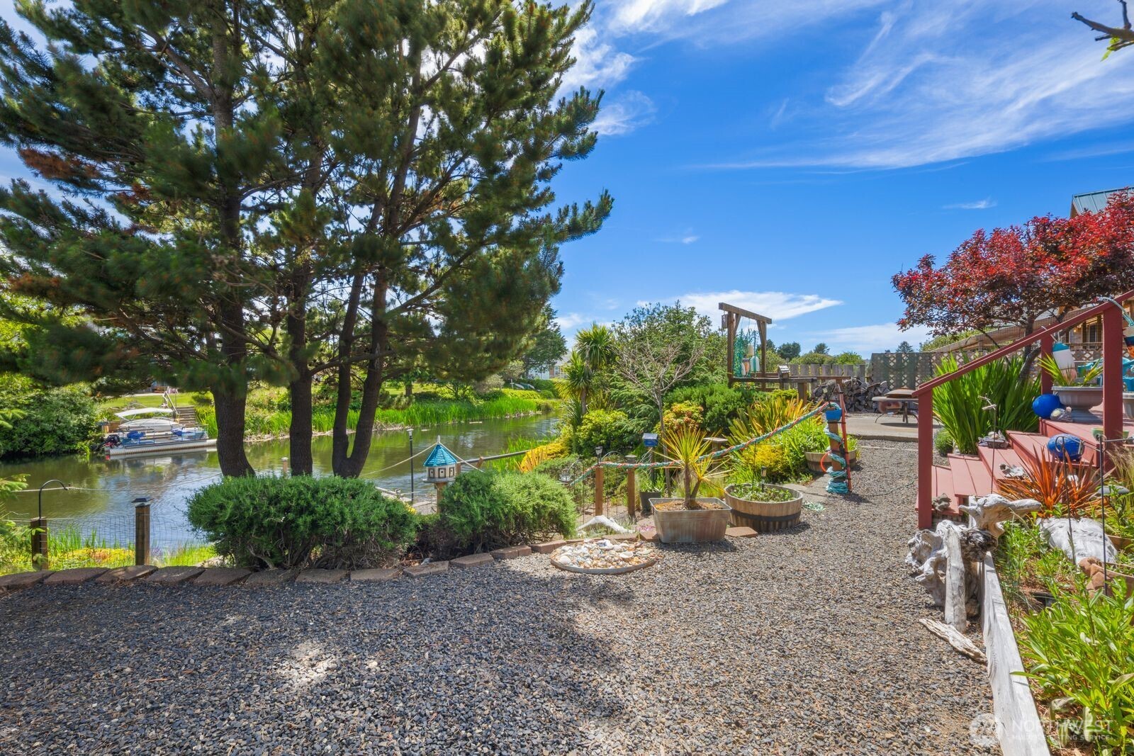 161 N Razor Clam Drive SW