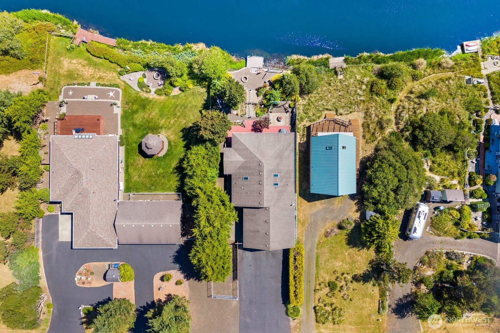 161 N Razor Clam Drive SW