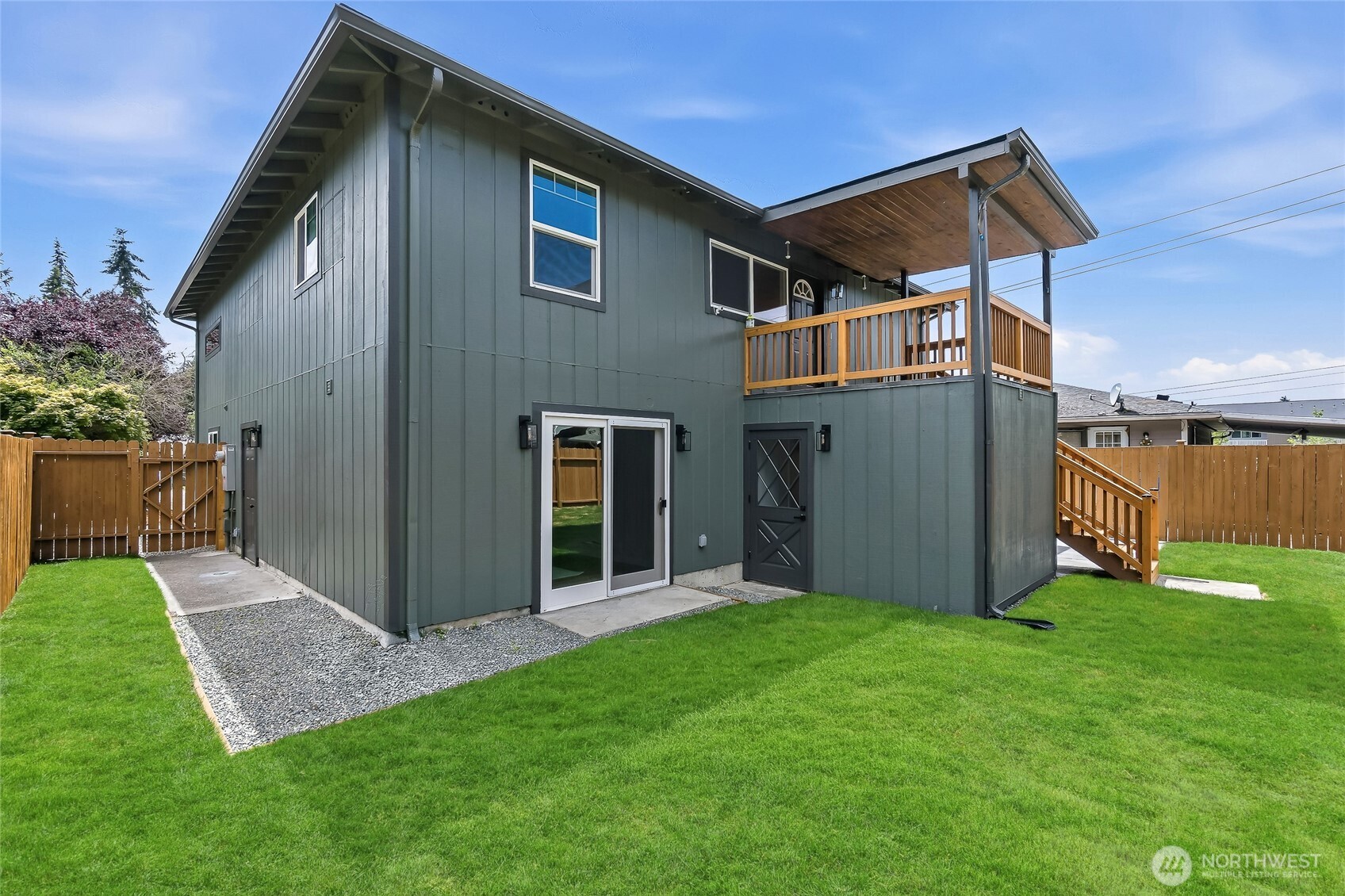 111 Tule Lake Road E